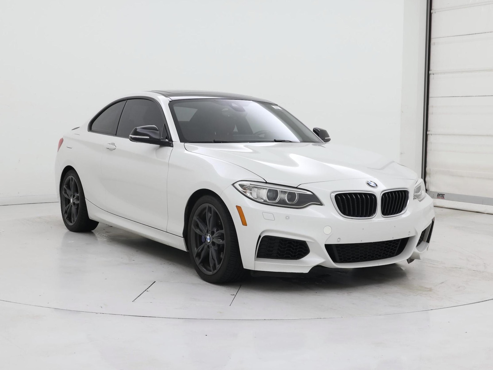 bmw 2 series 2017 WBA2G1C51HV638710 image bmw 2 series 2017 WBA2G1C51HV638710 image